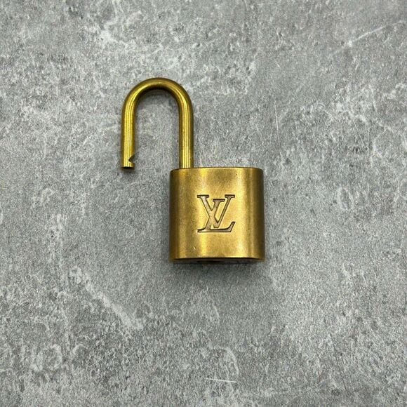 Authentic Louis Vuitton Gold Brass Padlock & Key Set Bag Charm #330 - Picture 6 of 14